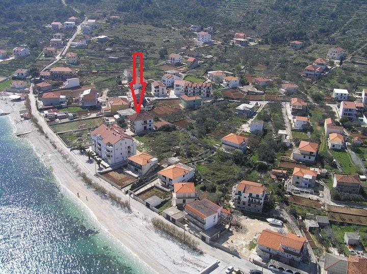 Apartment Capitano Слатине Екстериор снимка